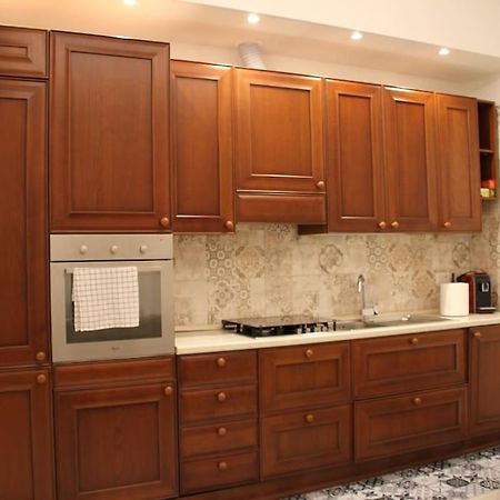 バーリLa Casa Di Bebaアパートメント エクステリア 写真
