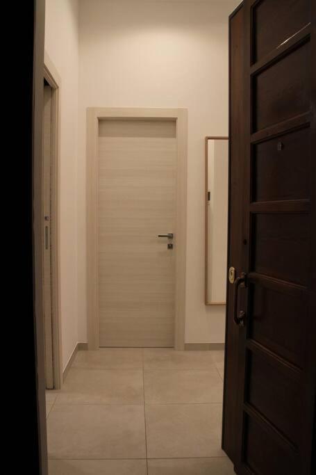 バーリLa Casa Di Bebaアパートメント エクステリア 写真